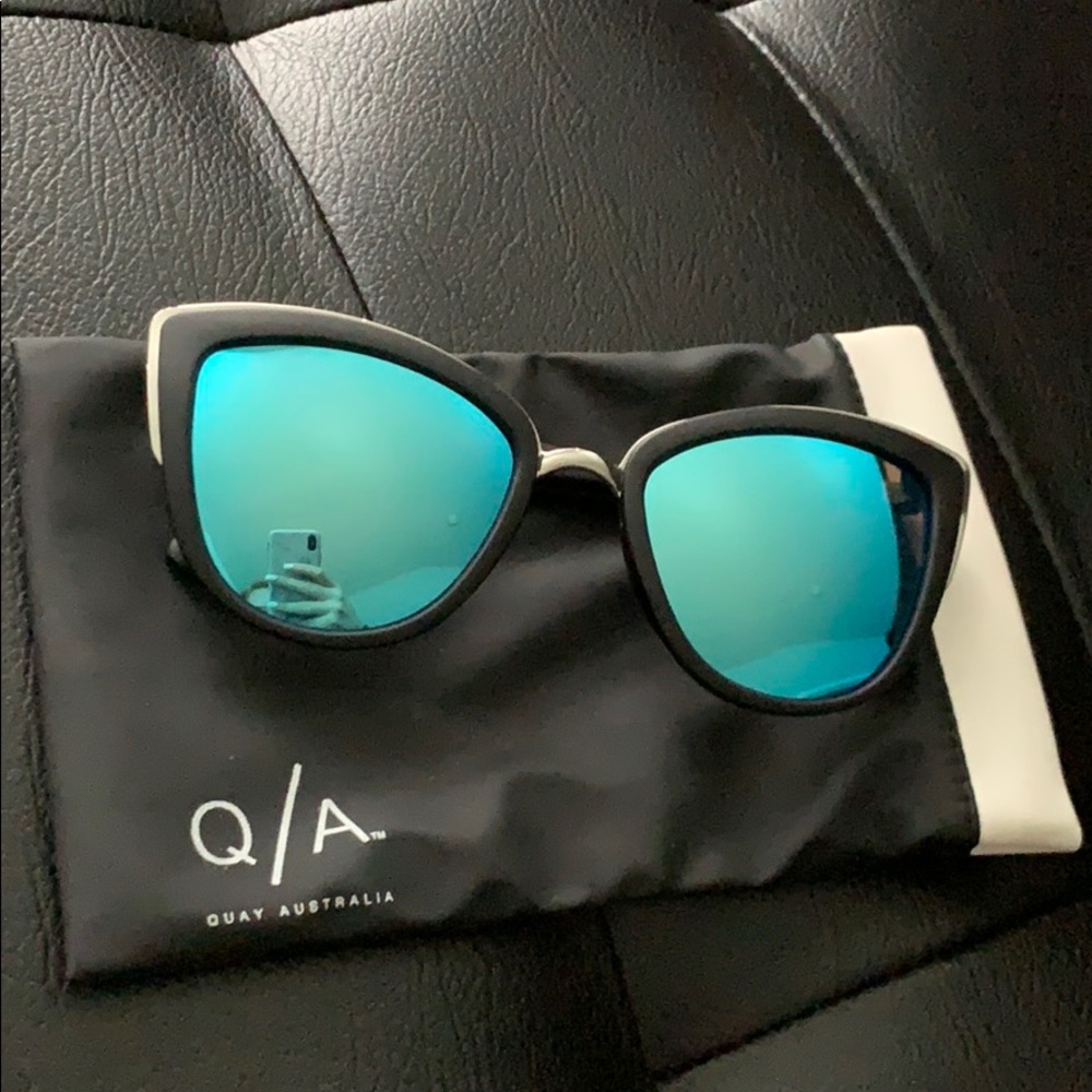 Quay Australia “My girl” sunglasses with case